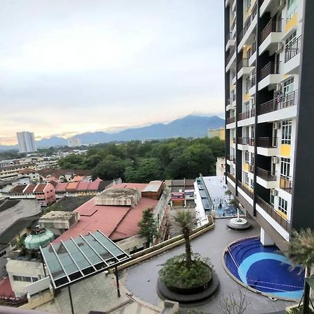 Ipoh City Centre Majestic Homestay Pool View 3 Mins Walking To Famous Food Places & 15Mins To Old Town Ipoh By Happy Homestay ภายนอก รูปภาพ